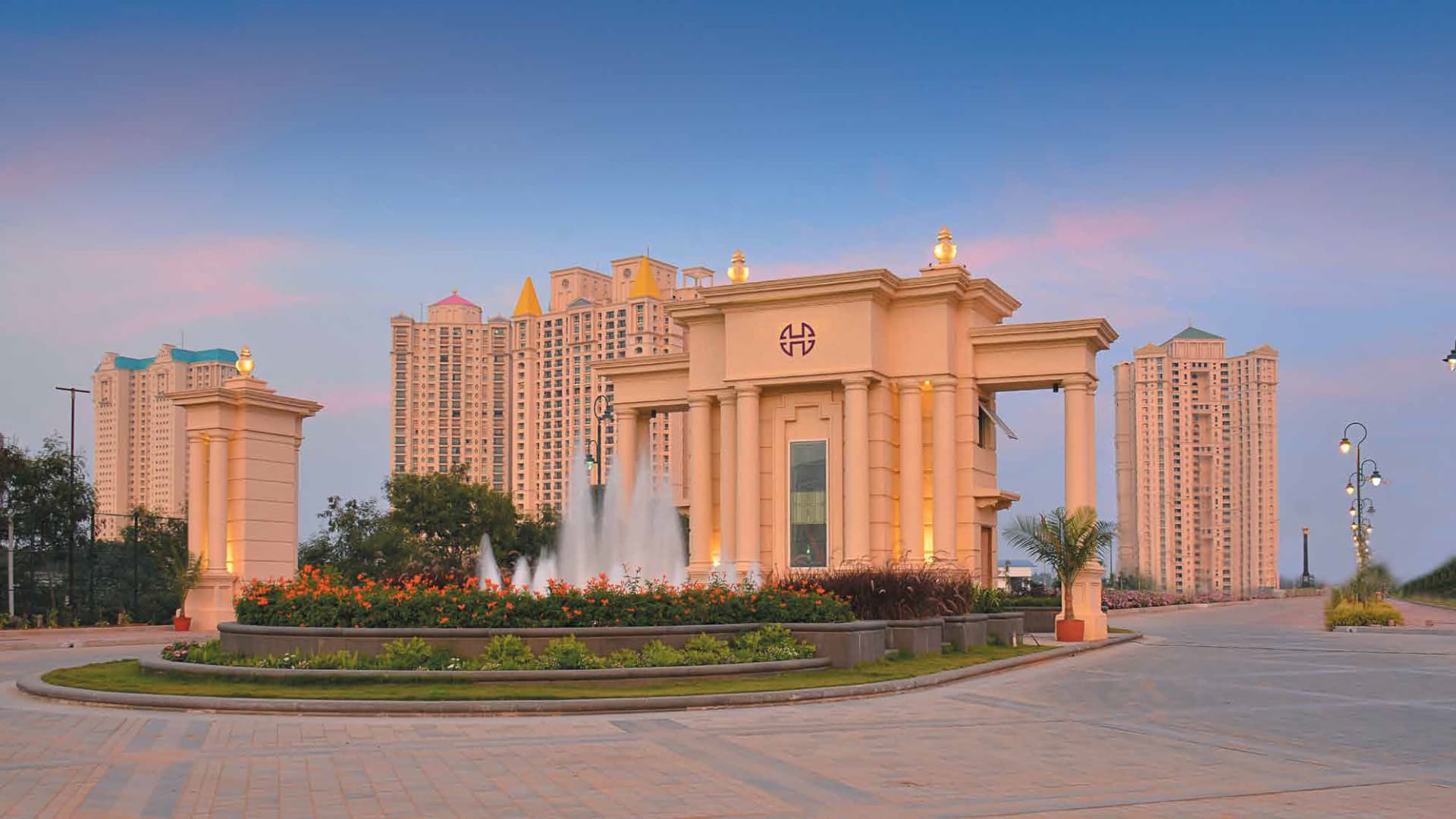 Hiranandani OMR photo 1